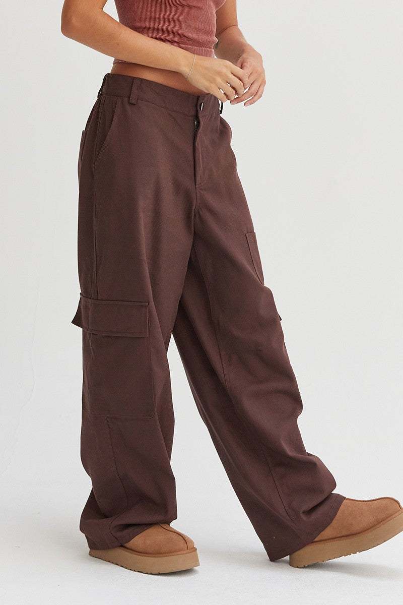 Elastic Waist Wide-Leg Cargo Pants