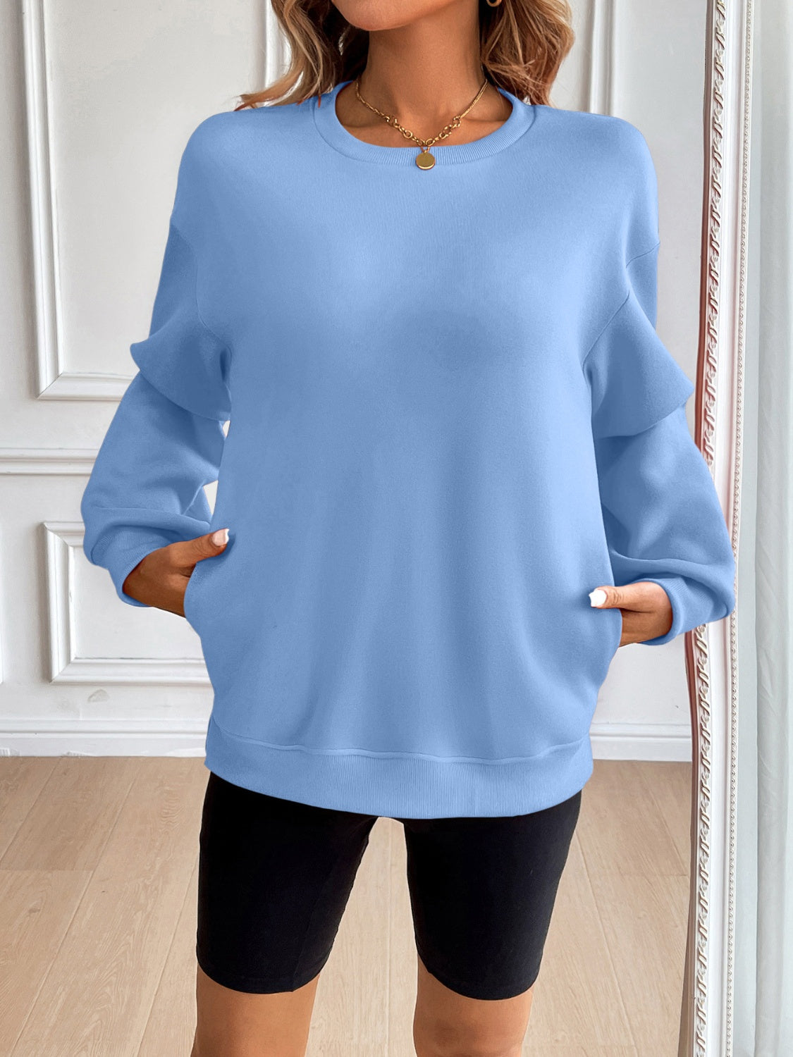 Round Neck Long Sleeve Sweatshirt