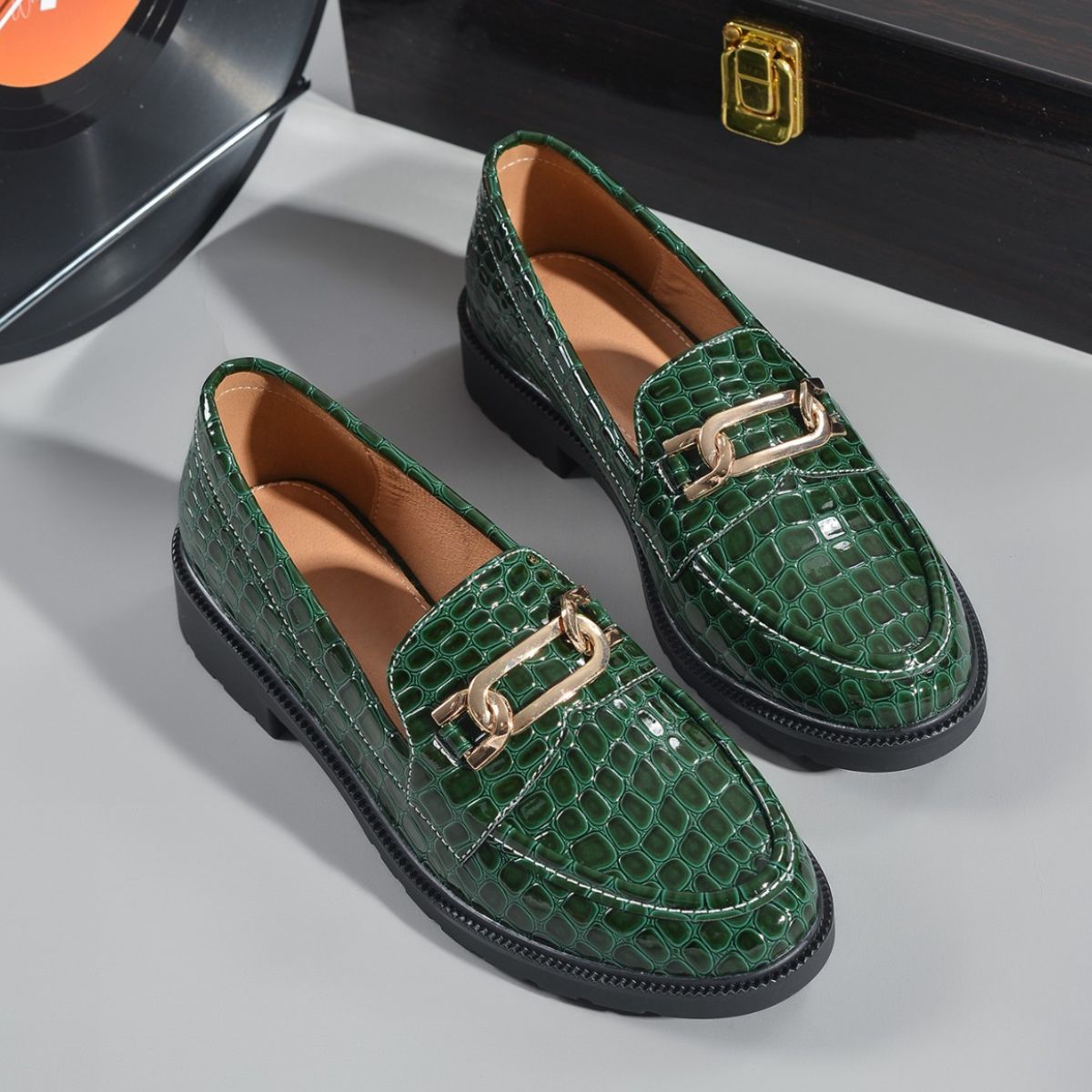 f4538471-9223-484a-aa45-e8b466b4a93c-Max