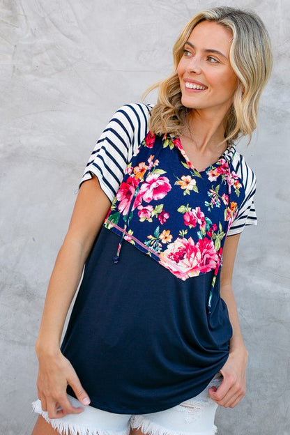 PLUS FLORAL SHORT SLEEVE HOODIE TOP