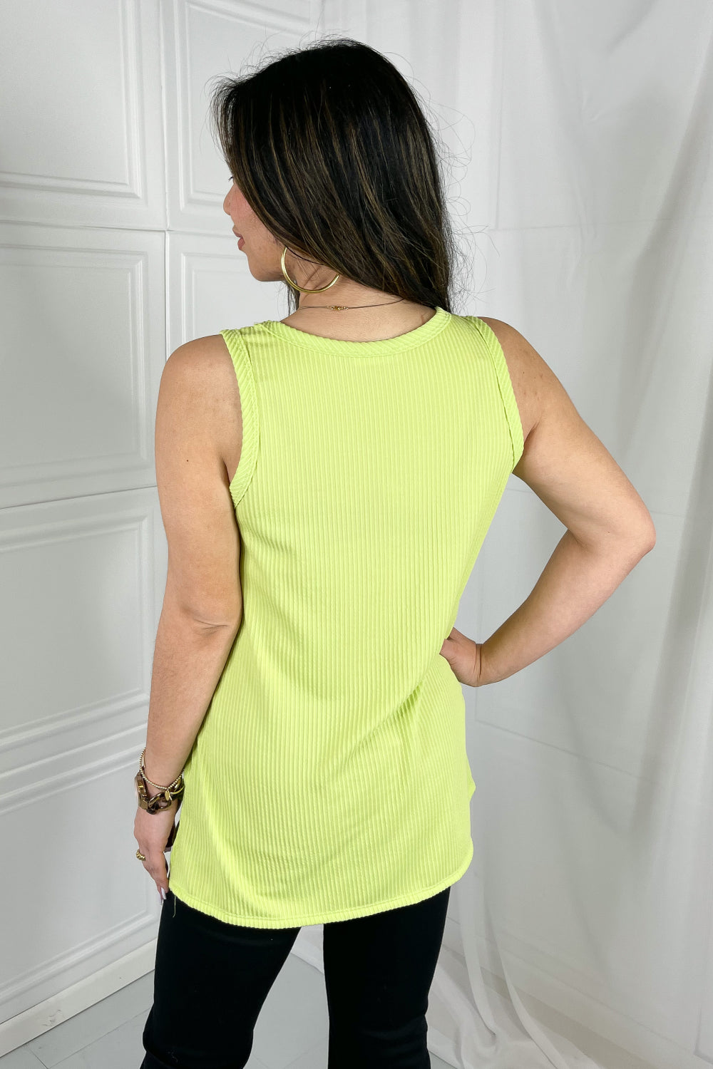 Ribbed V-Neck Tank in Green