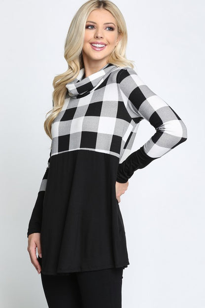 Plus Contrast Long Sleeve Turtle Neck Top