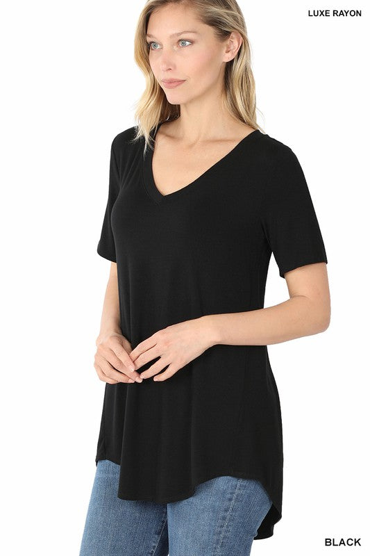 LUXE RAYON SHORT SLEEVE V-NECK HI-LOW HEM TOP