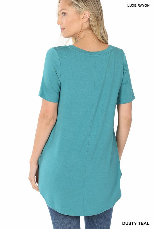 LUXE RAYON SHORT SLEEVE V-NECK HI-LOW HEM TOP