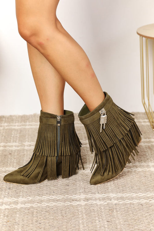 Wild Diva Legend Women's Tassel Wedge Heel Ankle Booties