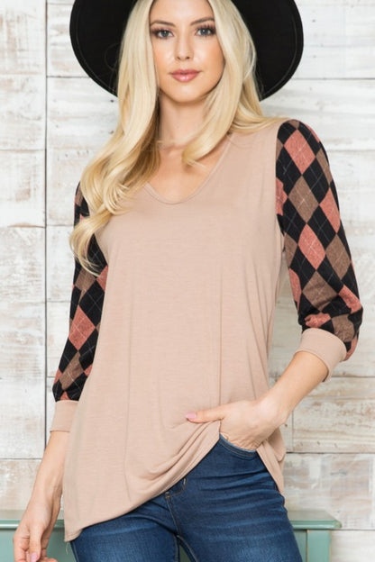 Plus Solid Checker V Neck Top