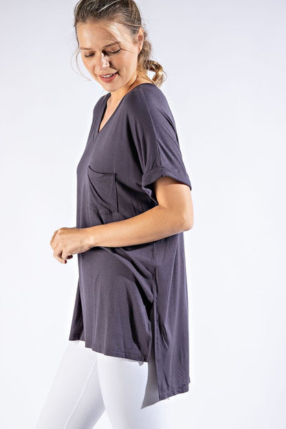 V NECK BASIC HIGH-LOW HEM TOP