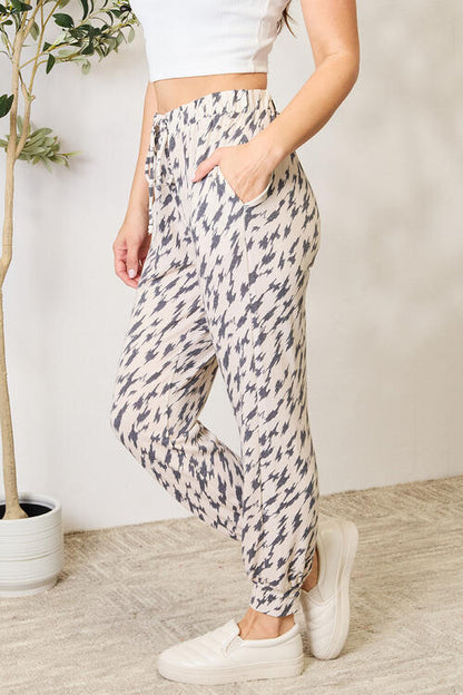 Printed Drawstring Pants