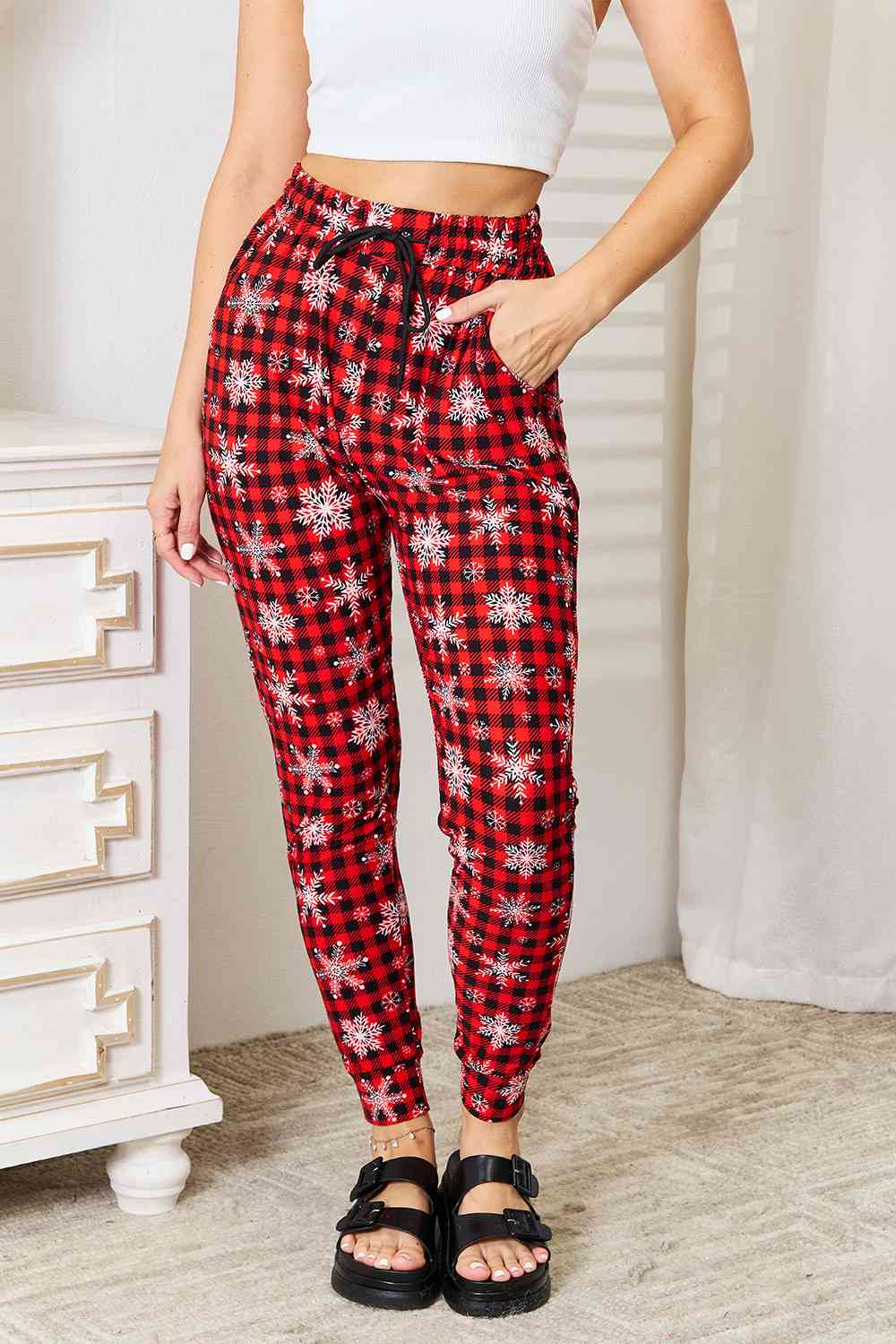 Holiday Snowflake Print Joggers