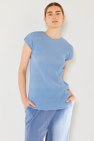 Rib Pleated Cap Sleeve Top