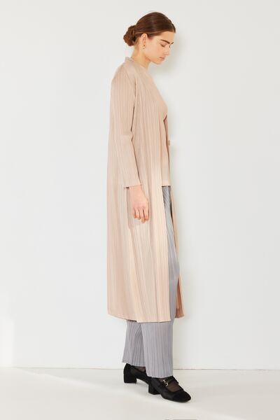 Pleated Long Sleeve Cardigan