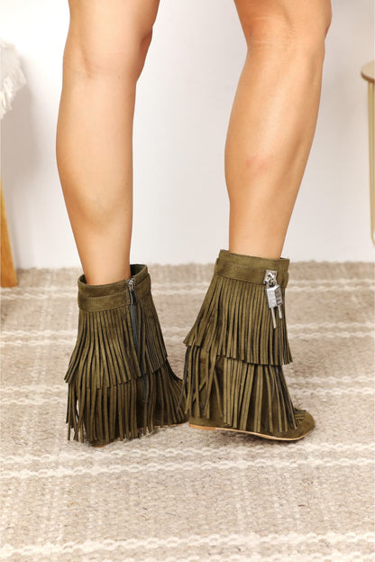 Wild Diva Legend Women's Tassel Wedge Heel Ankle Booties