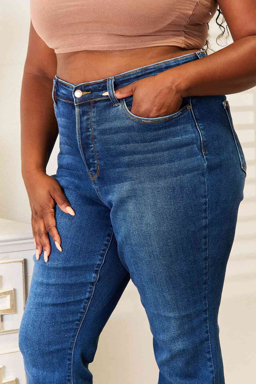 Judy Blue Straight Leg Jeans with Pockets