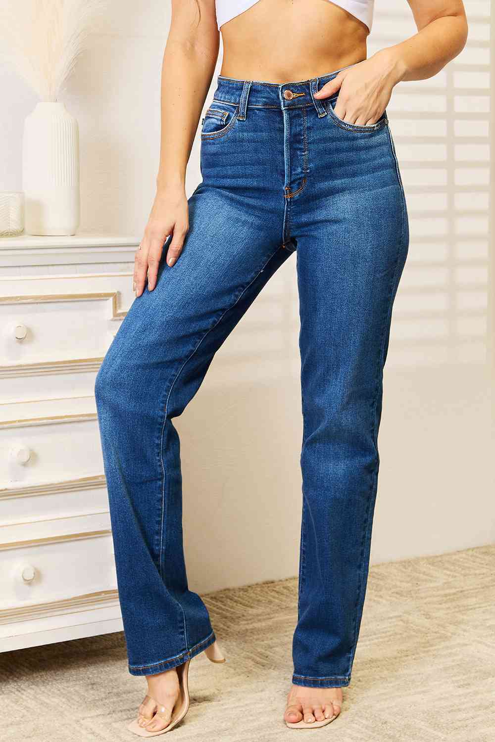 Judy Blue Straight Leg Jeans with Pockets